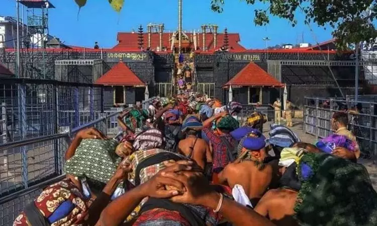 சபரிமலையில்  சுற்றுச்சூழல் மாசு: பாக்கெட் ஷாம்பு, செயற்கை குங்குமம் விற்க தடை!