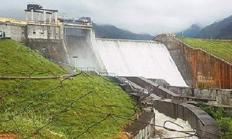 திருநெல்வேலி: கொடுமுடியாறு அணையில் இருந்து  தண்ணீர் திறப்பு