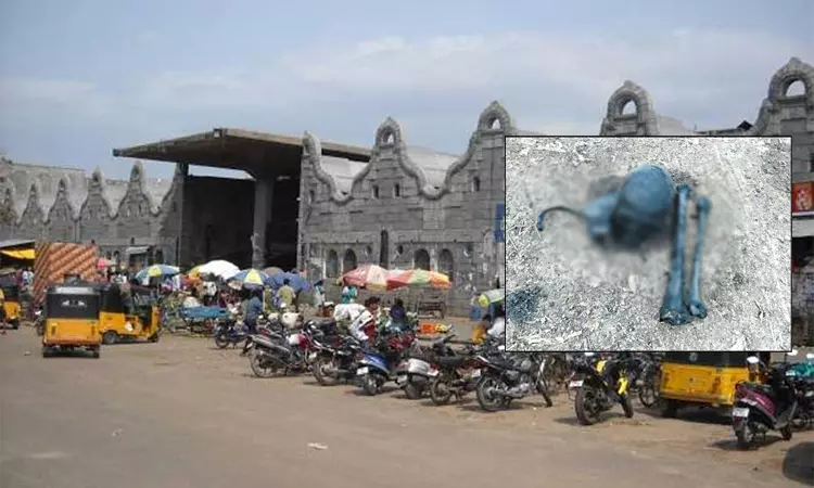 பாதாள சாக்கடை கழிவுநீர் தொட்டியில் கிடந்த மனித எலும்புகள் - சென்னையில் பரபரப்பு