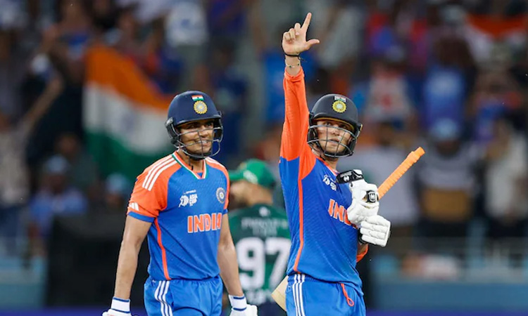 டி20 கிரிக்கெட்: உலக சாதனை படைத்த அபிஷேக் சர்மா