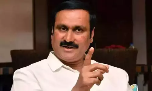 மாற்றுத்திறனாளிகள் பணி நிரந்தர விவகாரம்; தி.மு.க. துரோகம் செய்துள்ளது - அன்புமணி ராமதாஸ் மாற்றுத்திறனாளிகள் பணி நிரந்தர விவகாரம்; தி.மு.க. துரோகம் செய்துள்ளது - அன்புமணி ராமதாஸ்