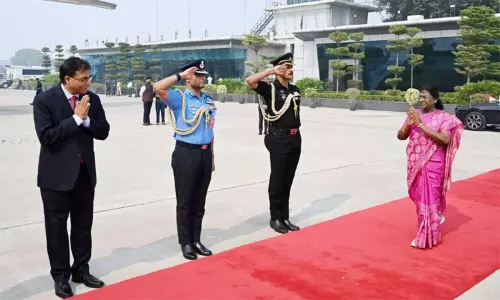 6 நாட்கள் அரசு முறை பயணமாக ஆப்பிரிக்கா புறப்பட்டார் ஜனாதிபதி திரவுபதி முர்மு