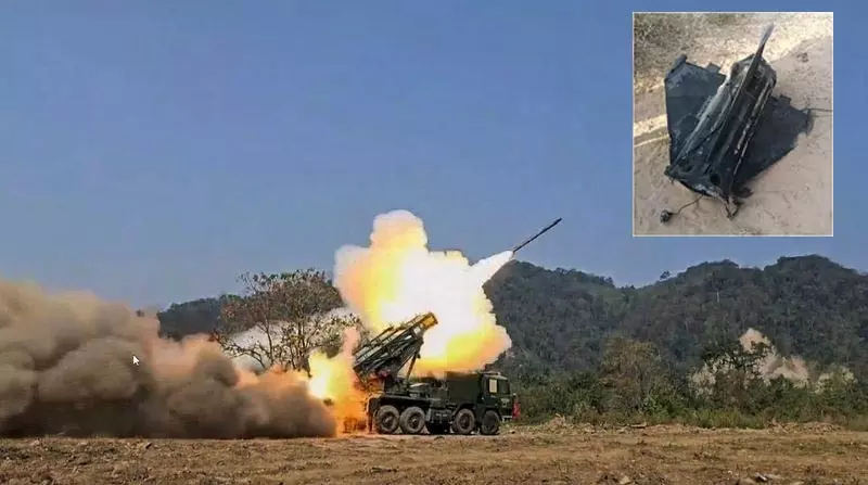 பயிற்சியின்போது ஏவுகணை பாகம் கிராமத்தில் விழுந்ததால் பரபரப்பு பயிற்சியின்போது ஏவுகணை பாகம் கிராமத்தில் விழுந்ததால் பரபரப்பு