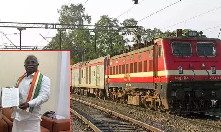 செங்கோட்டை- தாம்பரம் ரெயிலை தினசரி இயக்க வேண்டும்: மத்திய மந்திரிக்கு நெல்லை எம்.பி. மனு செங்கோட்டை- தாம்பரம் ரெயிலை தினசரி இயக்க வேண்டும்: மத்திய மந்திரிக்கு நெல்லை எம்.பி. மனு