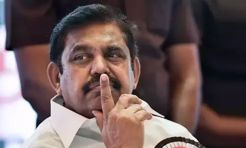 எடப்பாடி பழனிசாமி வீட்டிற்கு வெடிகுண்டு மிரட்டல் எடப்பாடி பழனிசாமி வீட்டிற்கு வெடிகுண்டு மிரட்டல்