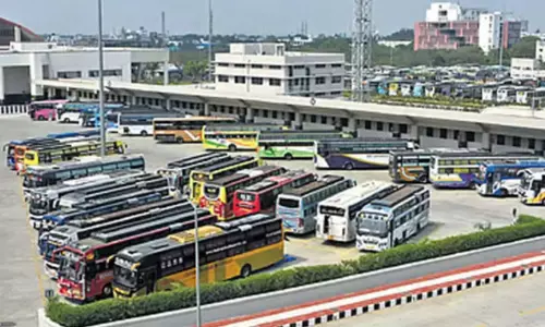 வெளி மாநிலங்களுக்கு ஆம்னி பஸ்கள் இன்று முதல் இயக்கப்படாது: உரிமையாளர்கள் சங்கம்  அறிவிப்பு