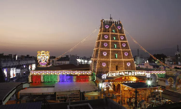 திருச்சானூரில் நாளை கோவில் ஆழ்வார் திருமஞ்சனம் திருச்சானூரில் நாளை கோவில் ஆழ்வார் திருமஞ்சனம்