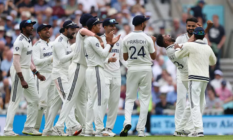 முதல் டெஸ்ட்: இந்தியாவின் பிளேயிங் லெவனை தேர்வு செய்த பார்த்தீவ் படேல்.. 2 தமிழக வீரர்களுக்கு இடம்