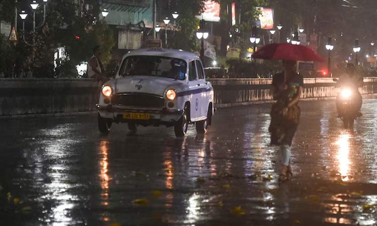 நள்ளிரவு 1 மணி வரை மழைக்கு வாய்ப்பு உள்ள மாவட்டங்கள்...!
