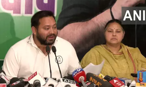 கங்கையில் மூழ்கினால் போகாத பாவம் பா.ஜ.க.வில் சேர்ந்து விட்டால் போய் விடும்:  தேஜஸ்வி யாதவ் தாக்கு