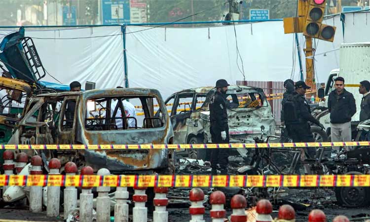 டெல்லி கார் வெடிப்பு: பலி எண்ணிக்கை 12 ஆக உயர்வு