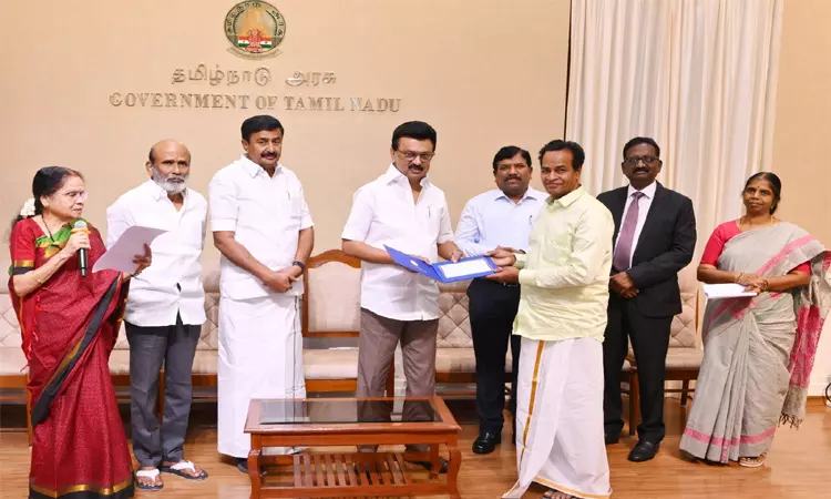 தமிழ்நாடு இயல் இசை நாடக மன்றம் சார்பில் 525 கலைஞர்களுக்கு ரூ.85 லட்சம் நிதியுதவி: மு.க.ஸ்டாலின் வழங்கினார்