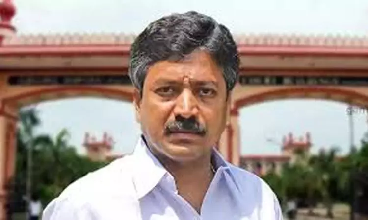 சி.வி.சண்முகம் மீது நடவடிக்கை - மகளிர் ஆணையம் பரிந்துரை சி.வி.சண்முகம் மீது நடவடிக்கை - மகளிர் ஆணையம் பரிந்துரை