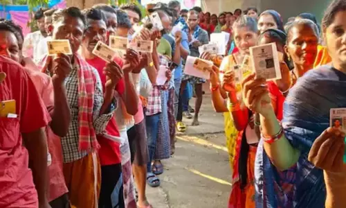 2-ம் கட்ட தேர்தல்: பீகாரில் 122 தொகுதிகளில் இன்று வாக்குப்பதிவு 2-ம் கட்ட தேர்தல்: பீகாரில் 122 தொகுதிகளில் இன்று வாக்குப்பதிவு