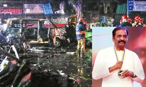 நடுங்கி அடங்கியது டெல்லி; அதிர்ந்து ஒடுங்கியது நெஞ்சு - கவிஞர் வைரமுத்து