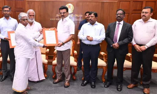 திருக்கோவில் அர்ச்சகர்கள், பணியாளர்களுக்கு குடியிருப்பு ஒதுக்கீட்டு ஆணைகள்: முதல்-அமைச்சர் வழங்கினார்