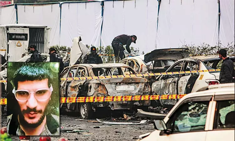 யார் இந்த உமர்? காஷ்மீர் டாக்டரின் பின்னணி குறித்து பரபரப்பு தகவல்கள்