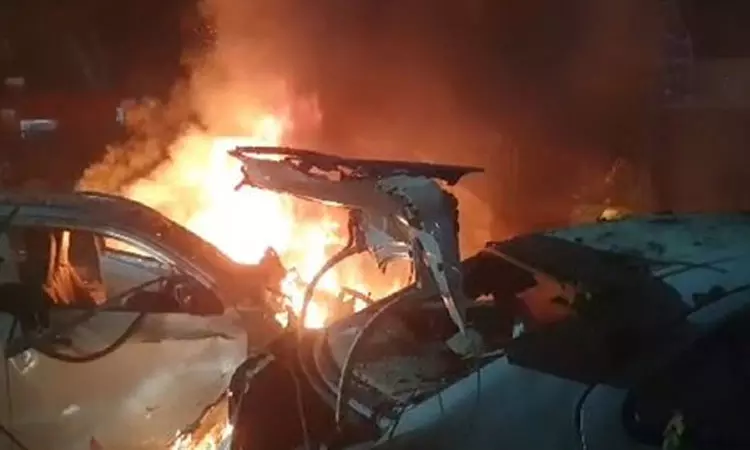 டெல்லி கார் வெடிப்பு - காரை தேடும் போலீசார்