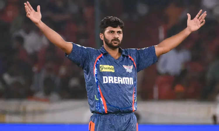 மும்பை அணியில் இணைந்த ஷர்துல் தாக்கூர்