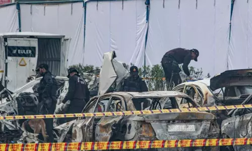 டெல்லி பயங்கரவாத தாக்குதல்: 3 டாக்டர்கள் உள்பட 9 பேர் கைது