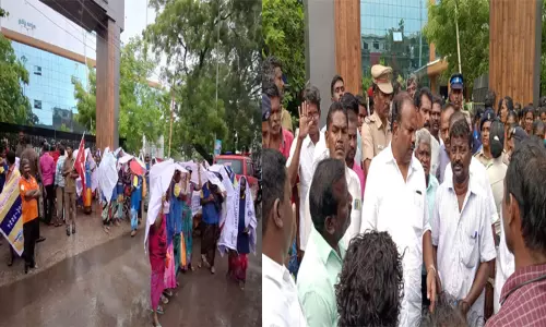 தூத்துக்குடியில் கொட்டும் மழையில் தூய்மை பணியாளர்கள் போராட்டம்: மேயர் பேச்சுவார்த்தை