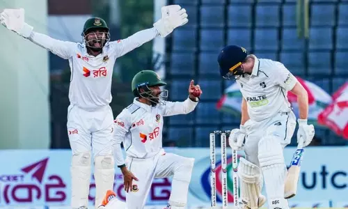 அயர்லாந்துக்கு எதிரான முதல் டெஸ்ட்: வெற்றியை நெருங்கும் வங்காளதேசம்