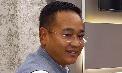 சிக்கிம் முதல்-மந்திரிக்கு திடீர் உடல்நலக்குறைவு ; மருத்துவமனையில் அனுமதி