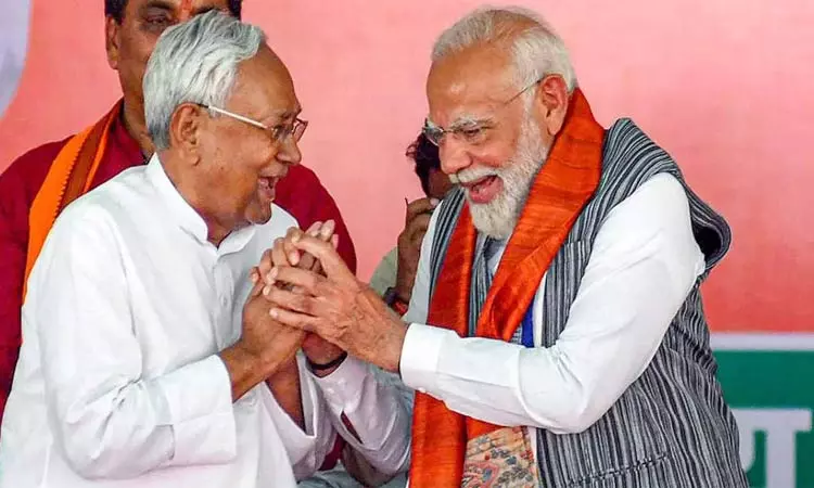 பெரும்பான்மைக்கு தேவை 122 இடங்களே.. 190... ... பீகாரில் மீண்டும் ஆட்சி அமைக்கும் என்.டி.ஏ. கூட்டணி: தனிப்பெரும் கட்சியாக உருவெடுத்த பாஜக