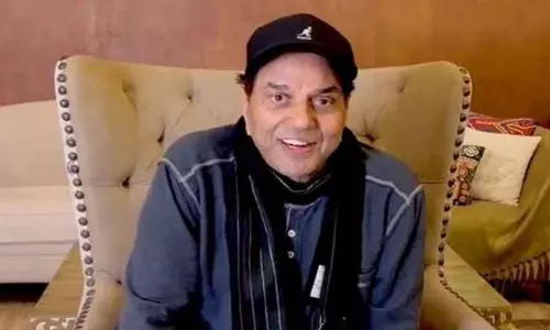 நடிகர் தர்மேந்திராவை வீடியோ எடுத்த மருத்துவமனை ஊழியர் கைது நடிகர் தர்மேந்திராவை வீடியோ எடுத்த மருத்துவமனை ஊழியர் கைது