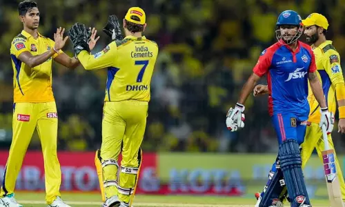 ஐ.பி.எல்: ஜடேஜா, சாம் கர்ரன் வரிசையில் மற்றொரு நட்சத்திர வீரரை விடுவிக்க சிஎஸ்கே முடிவு..?