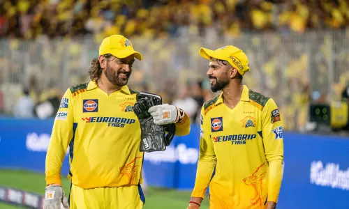 ஐ.பி.எல். 2026: சென்னை அணி தக்கவைத்துள்ள வீரர்களின்  முழு விவரம்