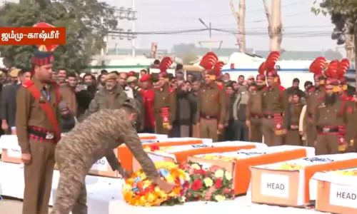 காஷ்மீர் காவல் நிலைய வெடிப்பு சம்பவம்; பலியான 9 பேரின் உடல்களுக்கு அரசு சார்பில் இறுதி மரியாதை