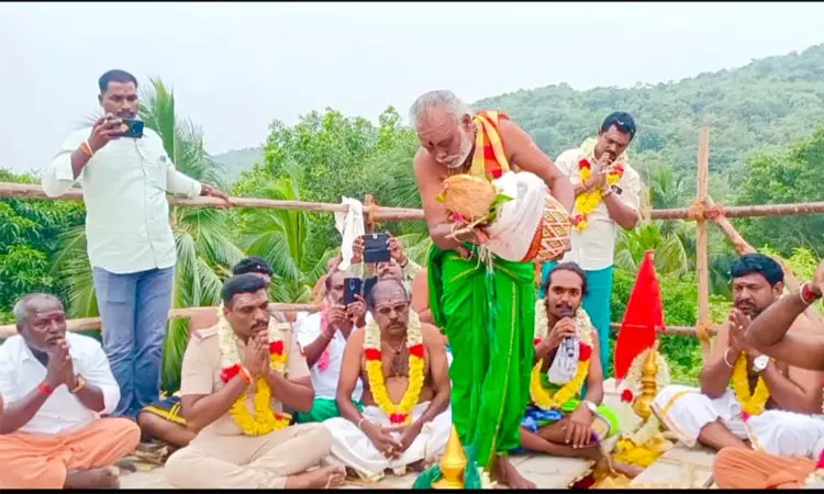 அச்சரப்பாக்கம் ஐயப்ப சுவாமி ஆலய மகா கும்பாபிஷேகம் அச்சரப்பாக்கம் ஐயப்ப சுவாமி ஆலய மகா கும்பாபிஷேகம்