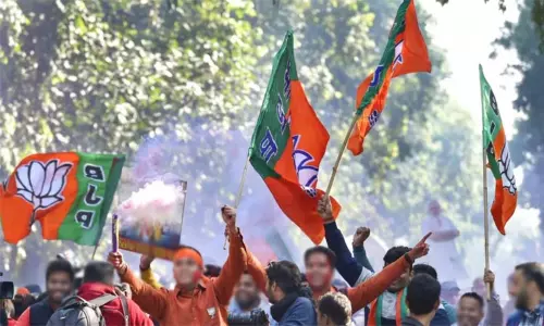 பீகார் தேர்தல் முடிவுகள்: 100-க்கும் குறைவான வாக்குகள் வித்தியாசத்தில் கிடைத்த வெற்றிகள்