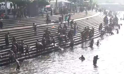 கேரளாவில் பரவும் மூளை காய்ச்சல் - சபரிமலை சீசனை முன்னிட்டு பக்தர்களுக்கு கட்டுப்பாடு