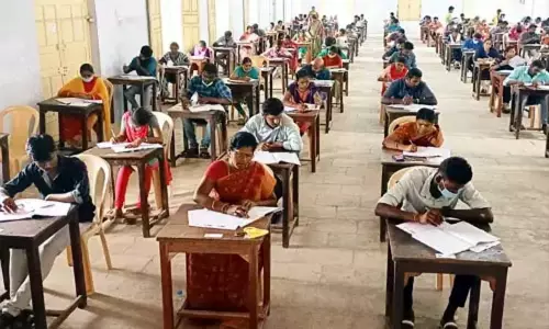 ஆசிரியர் தகுதித்தேர்வு 2-ம் தாள்: 41 ஆயிரம் பேர் ‘ஆப்சென்ட் ஆசிரியர் தகுதித்தேர்வு 2-ம் தாள்: 41 ஆயிரம் பேர் ‘ஆப்சென்ட்