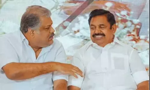 சேலத்தில் எடப்பாடி பழனிசாமியுடன் ஜி.கே.வாசன் சந்திப்பு