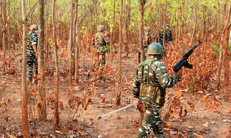 ஆந்திரா:  பாதுகாப்பு படையினருடனான மோதலில் 6 மாவோயிஸ்டுகள் படுகொலை