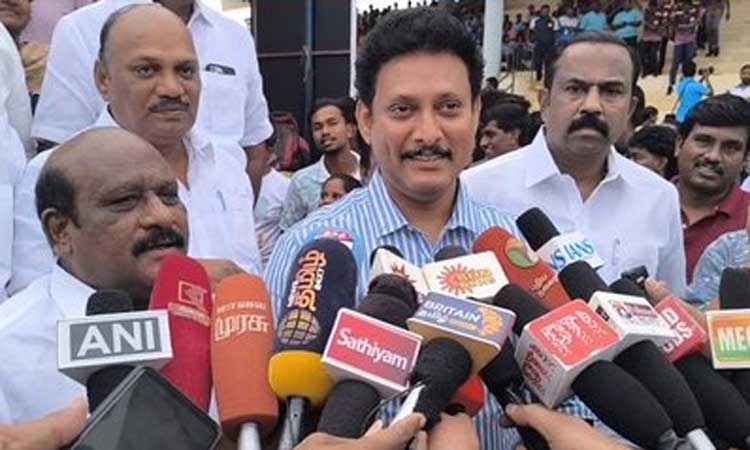 கொள்கை எதிரிகளை வீழ்த்த வேண்டிய கட்டாயம்: அமைச்சர் அன்பில் மகேஷ்