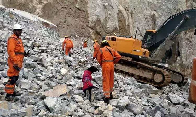 கல்குவாரியில் பாறைகள் சரிந்து விபத்து - 7 பேர்... ... இன்றைய முக்கிய செய்திகள்.. சில வரிகளில்.. 18-11-2025