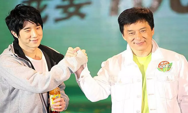 என் மகனை நினைத்து பெருமையடைகிறேன் - ஜாக்கி சான்