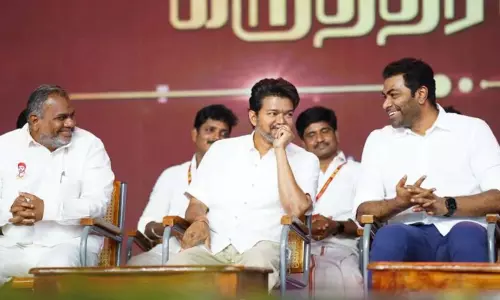 புஸ்சி ஆனந்த், ஆதவ் அர்ஜுனா மீது போலீசார் வழக்குப்பதிவு