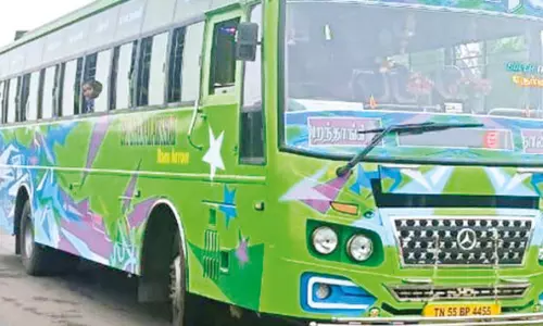 புதுக்கோட்டை அருகே தனியார் பஸ்சில் ரூ.4½ கோடி உயர் ரக போதைப்பொருள் சிக்கியது;  தீவிர விசாரணை