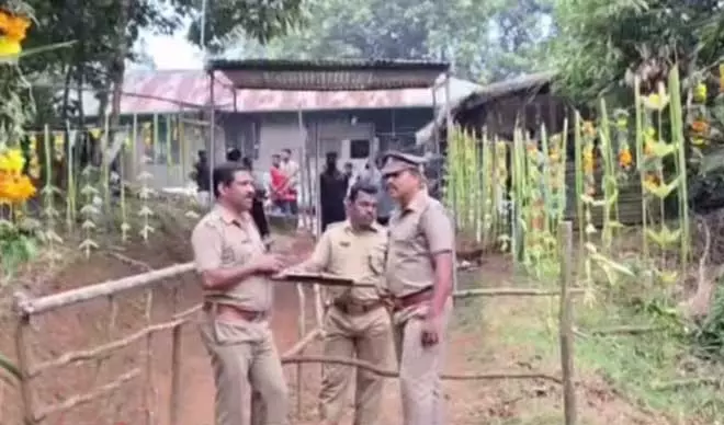 சபரிமலை செல்லும் அய்யப்ப பக்தர்களுக்காக புல்லு மேட்டுப்பாதையில் சிறப்பு ஏற்பாடுகள் சபரிமலை செல்லும் அய்யப்ப பக்தர்களுக்காக புல்லு மேட்டுப்பாதையில் சிறப்பு ஏற்பாடுகள்