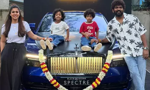 நயன்தாராவின் பிறந்தநாளுக்கு ரோல்ஸ் ராய்ஸ் காரை பரிசளித்த கணவர் விக்னேஷ் சிவன்