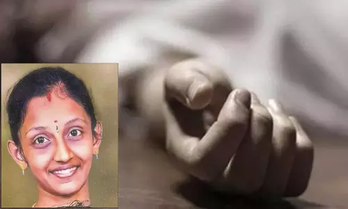 ஆன்லைனில் வேலை வாய்ப்பு விளம்பரத்தைப் பார்த்து ரூ.5 லட்சத்தை இழந்த இளம்பெண் தற்கொலை ஆன்லைனில் வேலை வாய்ப்பு விளம்பரத்தைப் பார்த்து ரூ.5 லட்சத்தை இழந்த இளம்பெண் தற்கொலை