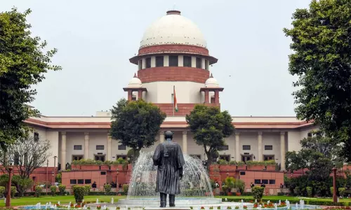 மசோதா ஒப்புதல் விவகாரம்: ஜனாதிபதியின் விளக்க கேள்விகள் மீது சுப்ரீம் கோர்ட்டு இன்று தீர்ப்பு