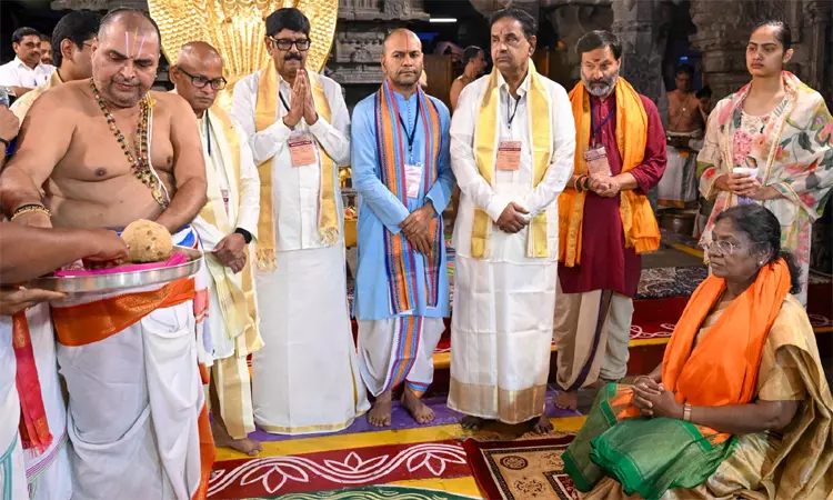 திருப்பதி ஏழுமலையான் கோவிலில் ஜனாதிபதி திரவுபதி... ... இன்றைய முக்கிய செய்திகள்.. சில வரிகளில்.. 21-11-2025