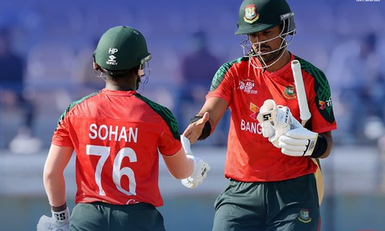 ஆசிய கோப்பை அரையிறுதி: இந்திய அணிக்கு கடின இலக்கு நிர்ணயித்த வங்காளதேசம்