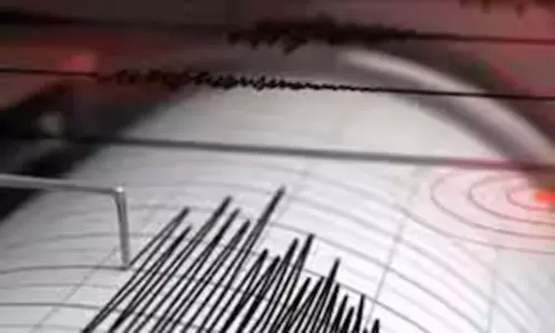 வங்காளதேசத்தில் நிலநடுக்கம்:கொல்கத்தாவில் ஏற்பட்ட நில அதிர்வால் மக்கள் பீதி